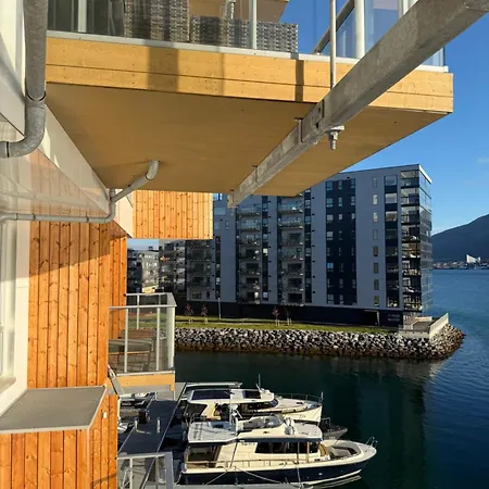 Modern Close To Centrum Appartamento